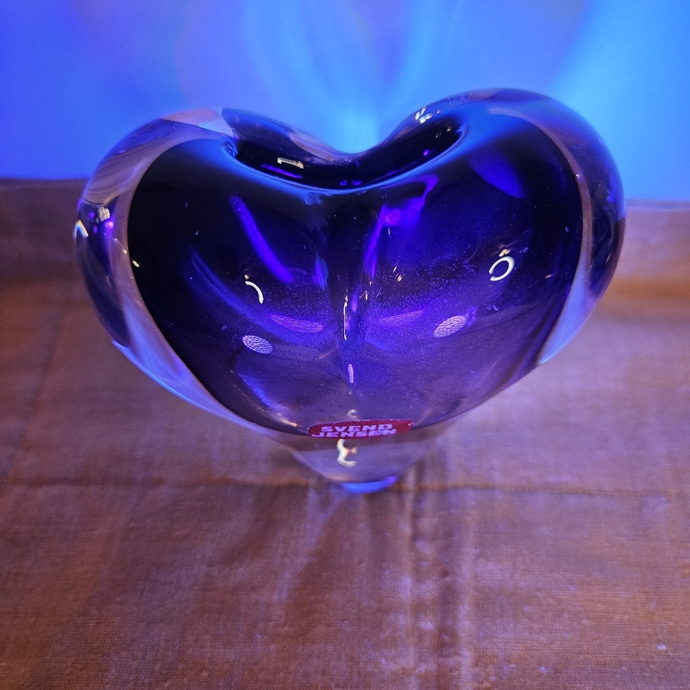 Svend Jensen Scandinavian Purple Lead Crystal Heart Bud Vase Paperweight